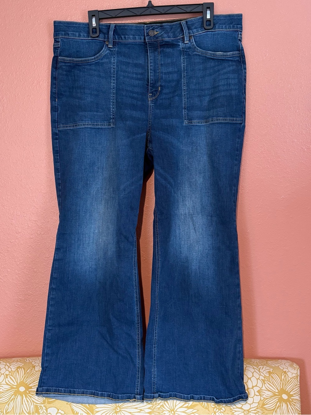 Liz Claiborne Dark Blue Wide-Leg Jeans with Patch Pockets